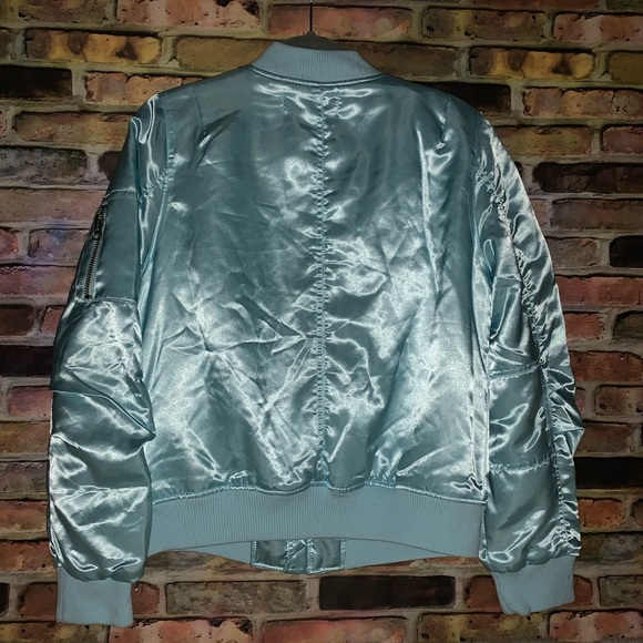 🔹BABY BLUE BOMBER JACKET, Satiny, Charlotte Russe - Picture 5 of 16
